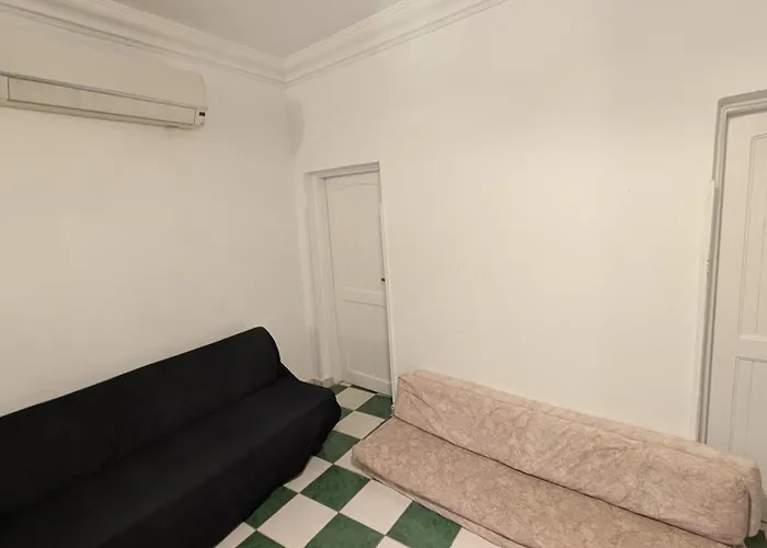 White House دهب